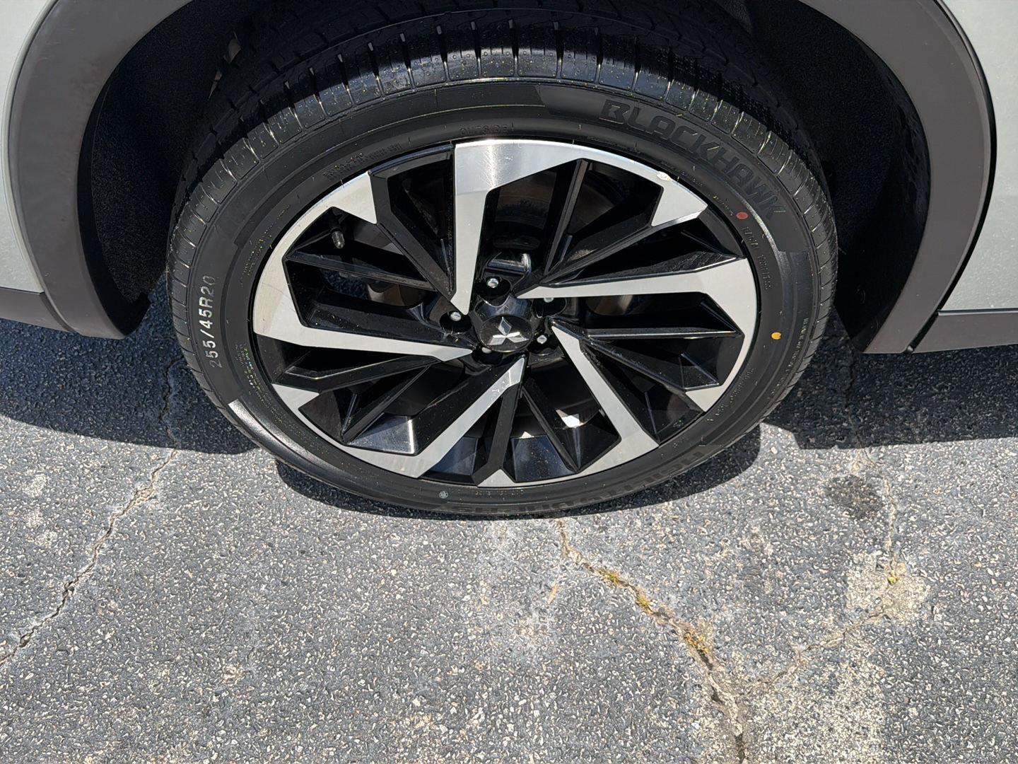 Used 2024 Mitsubishi Outlander SUV