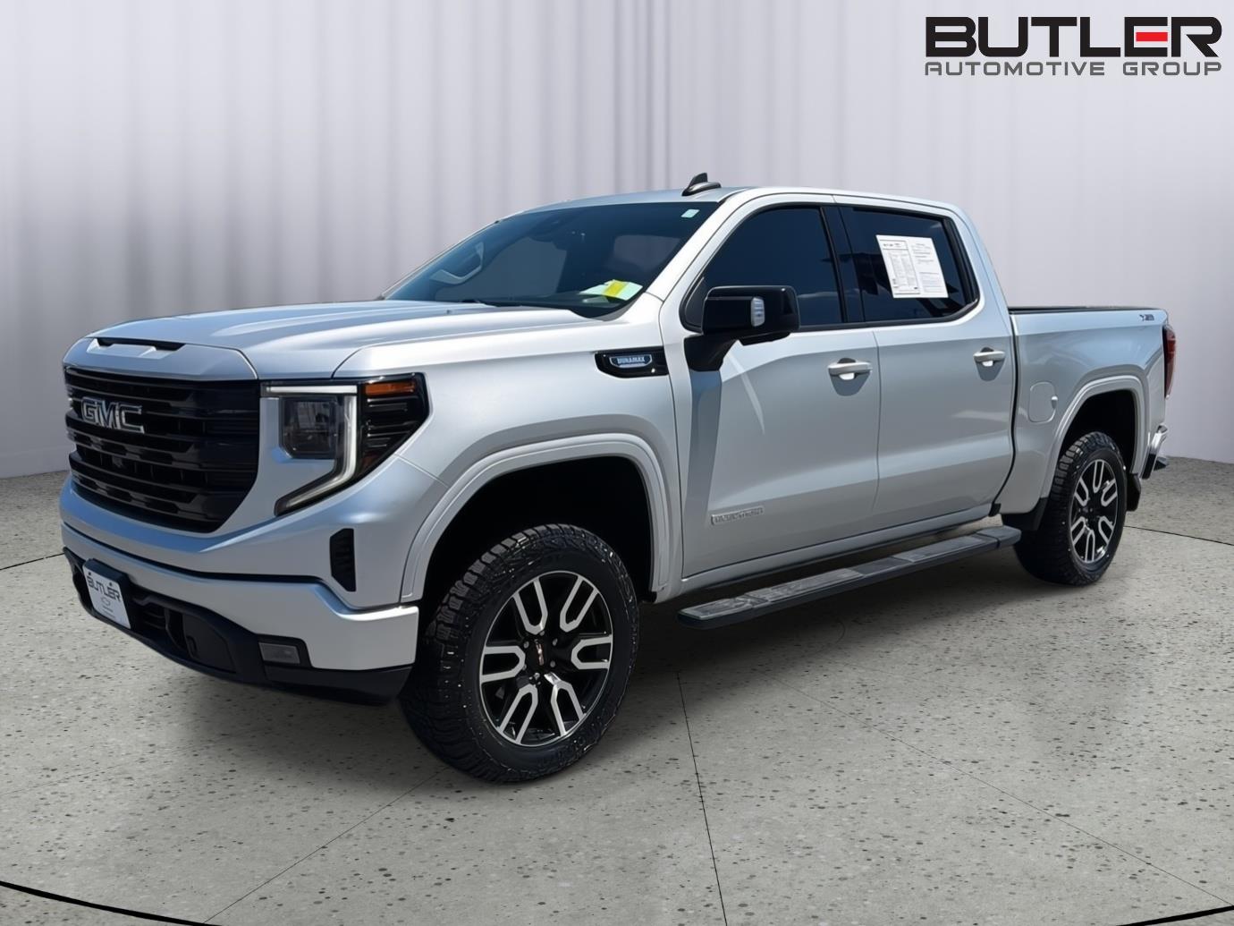 2022 GMC Sierra 1500 Elevation Crew Cab 4WD