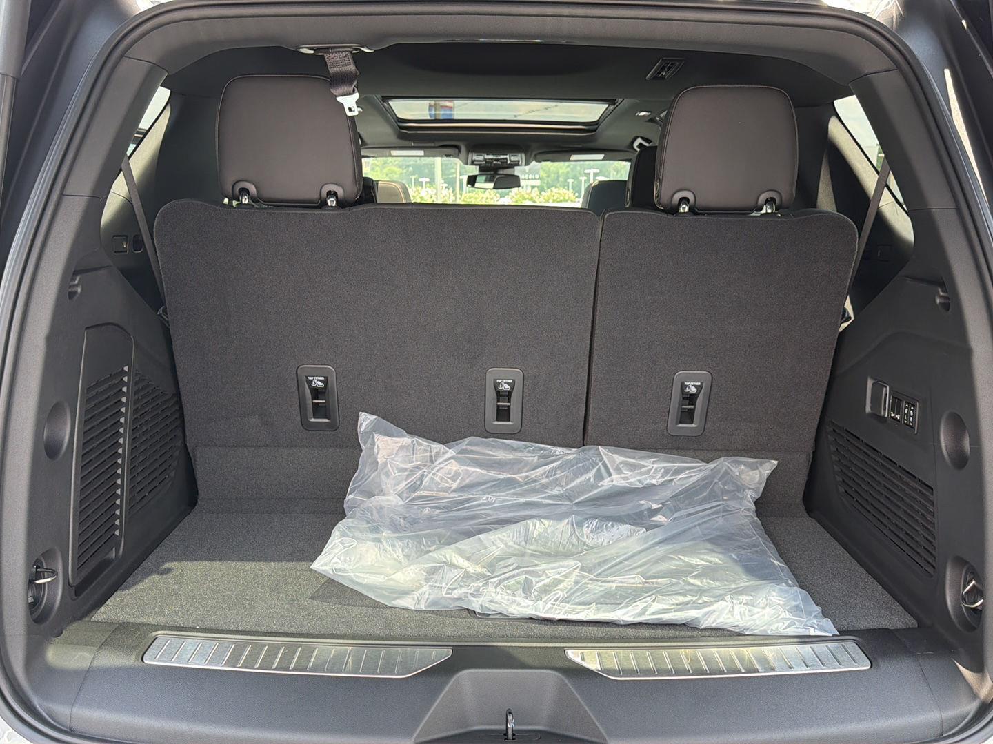 New 2026 Sterling Gray Metallic Chevrolet Premier image 37