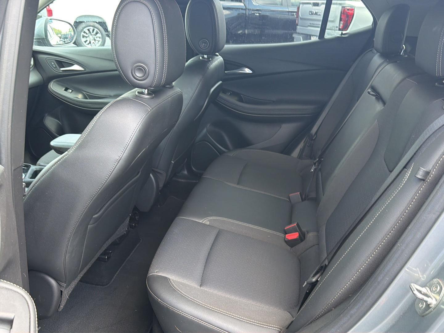 Used 2023 Moonstone Gray Metallic Buick Select image 11