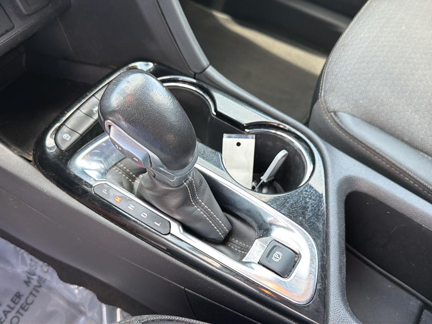 Used 2023 Moonstone Gray Metallic Buick Select image 26