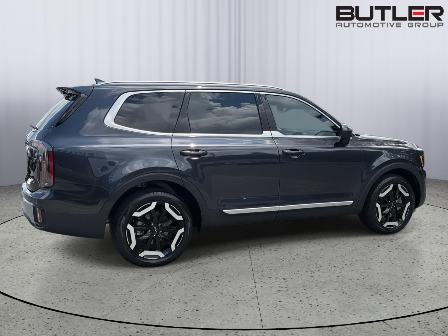 Used 2025 Kia Telluride SUV