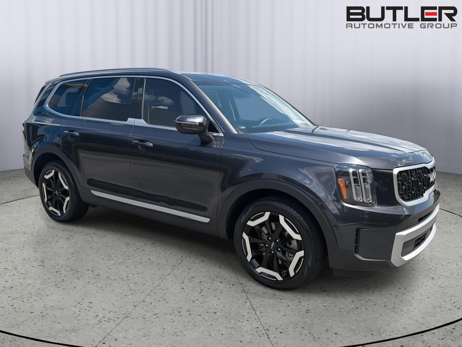 Used 2025 Kia Telluride SUV