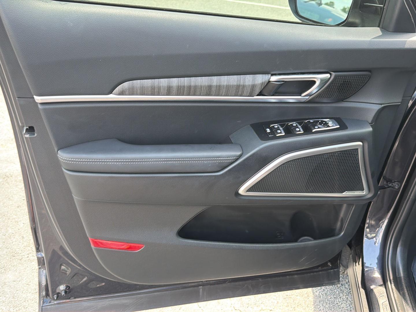 Used 2025 Kia Telluride SUV