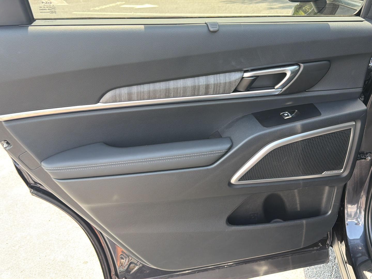 Used 2025 Kia Telluride SUV