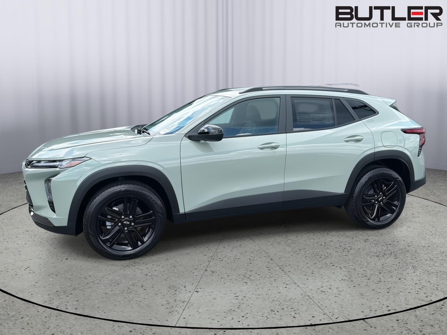 New 2026 Cacti Green Chevrolet ACTIV image 3