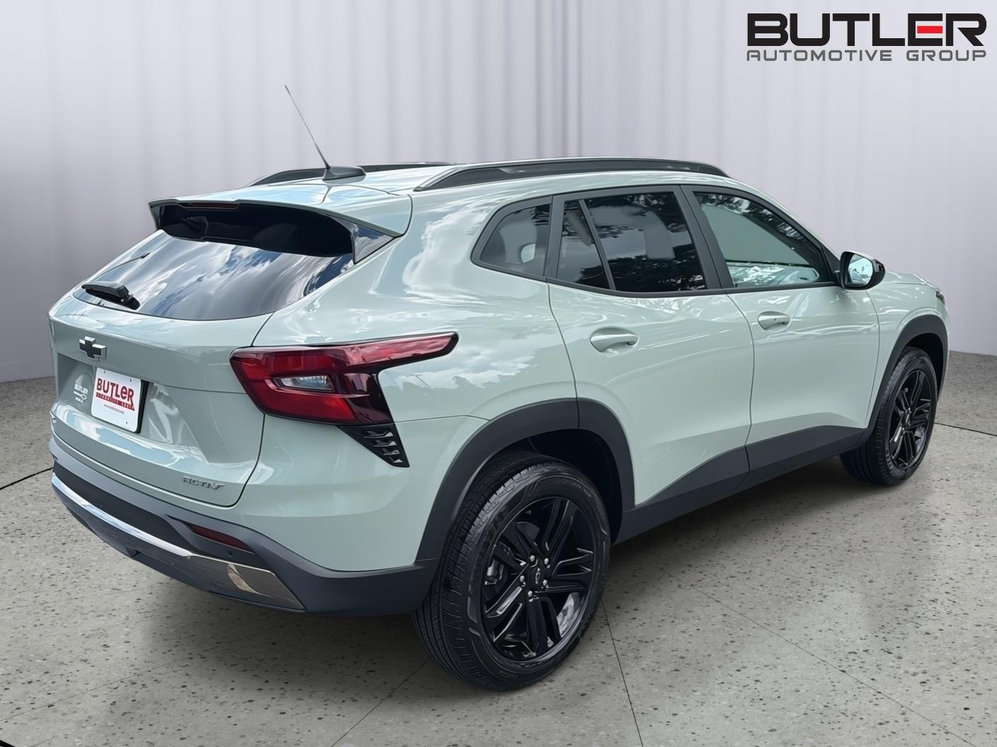 New 2026 Cacti Green Chevrolet ACTIV image 6