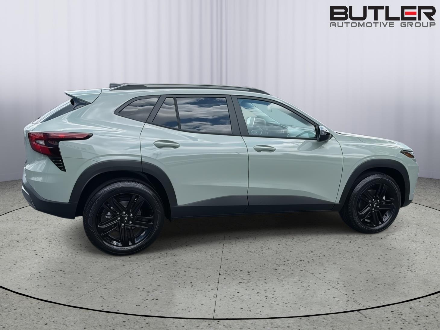 New 2026 Cacti Green Chevrolet ACTIV image 7