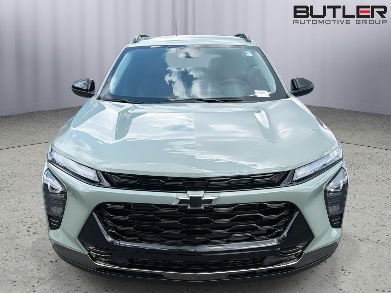 New 2026 Cacti Green Chevrolet ACTIV image 9