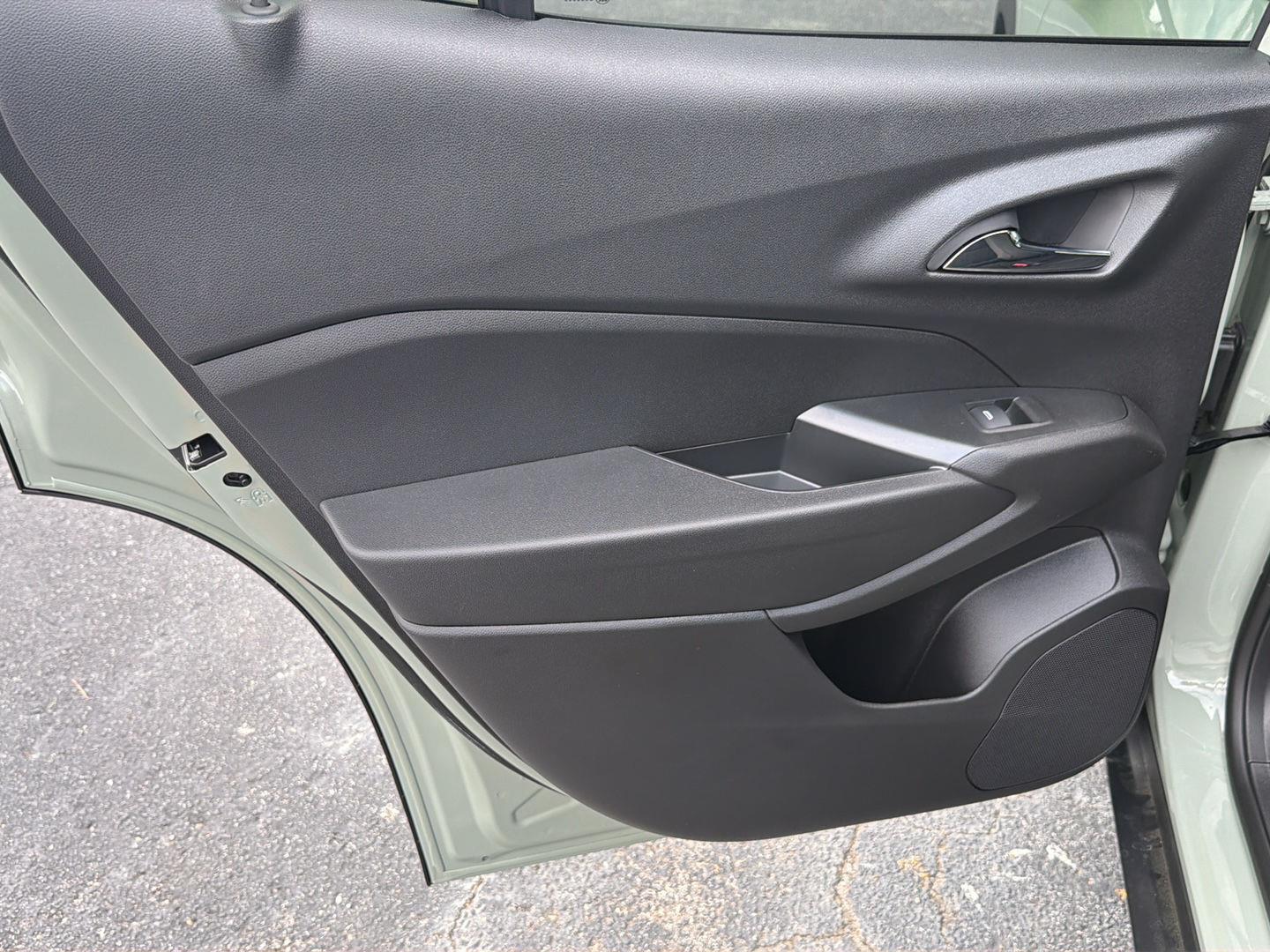 New 2026 Cacti Green Chevrolet ACTIV image 17