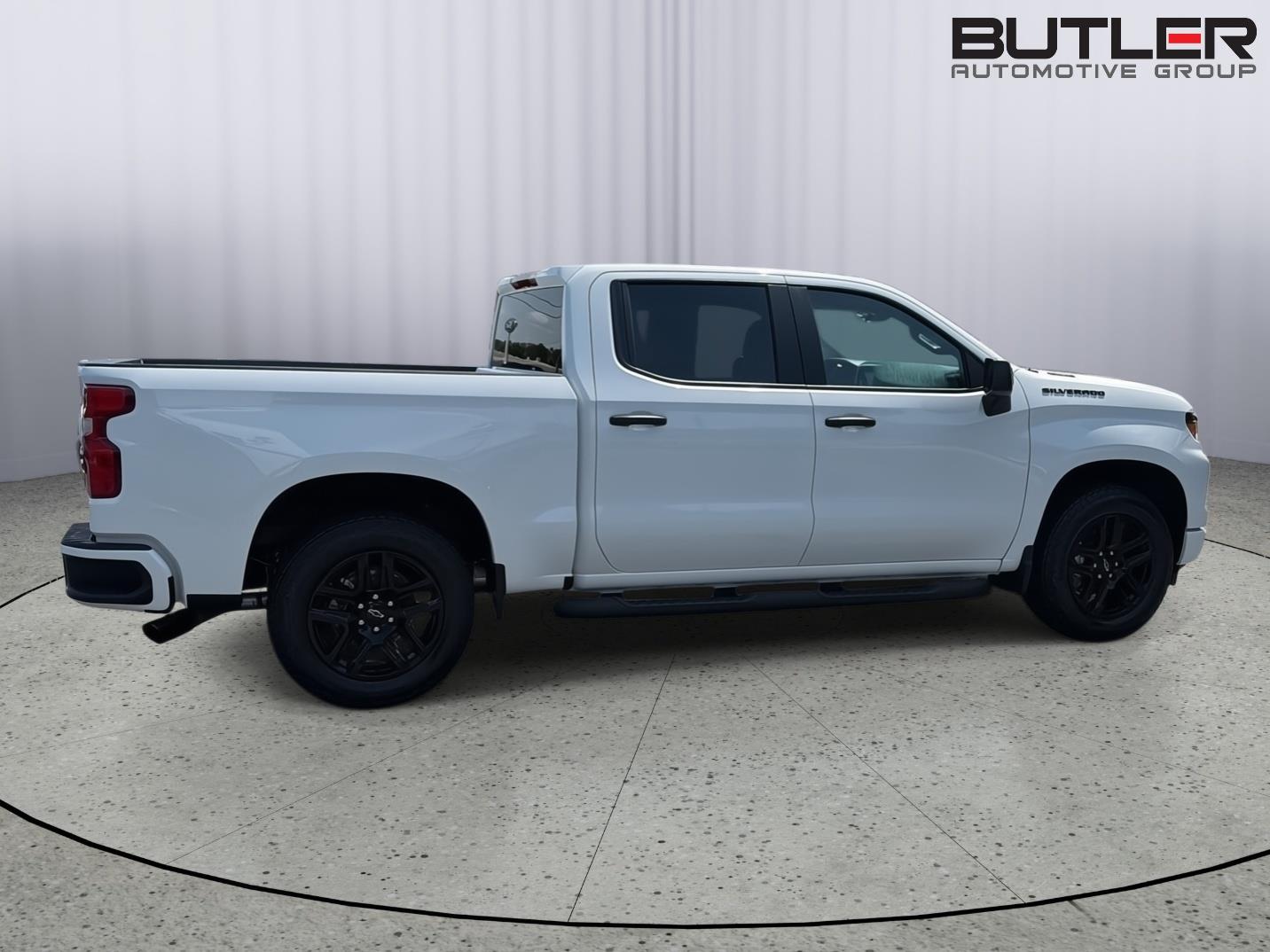 New 2026 Summit White Chevrolet Custom image 7