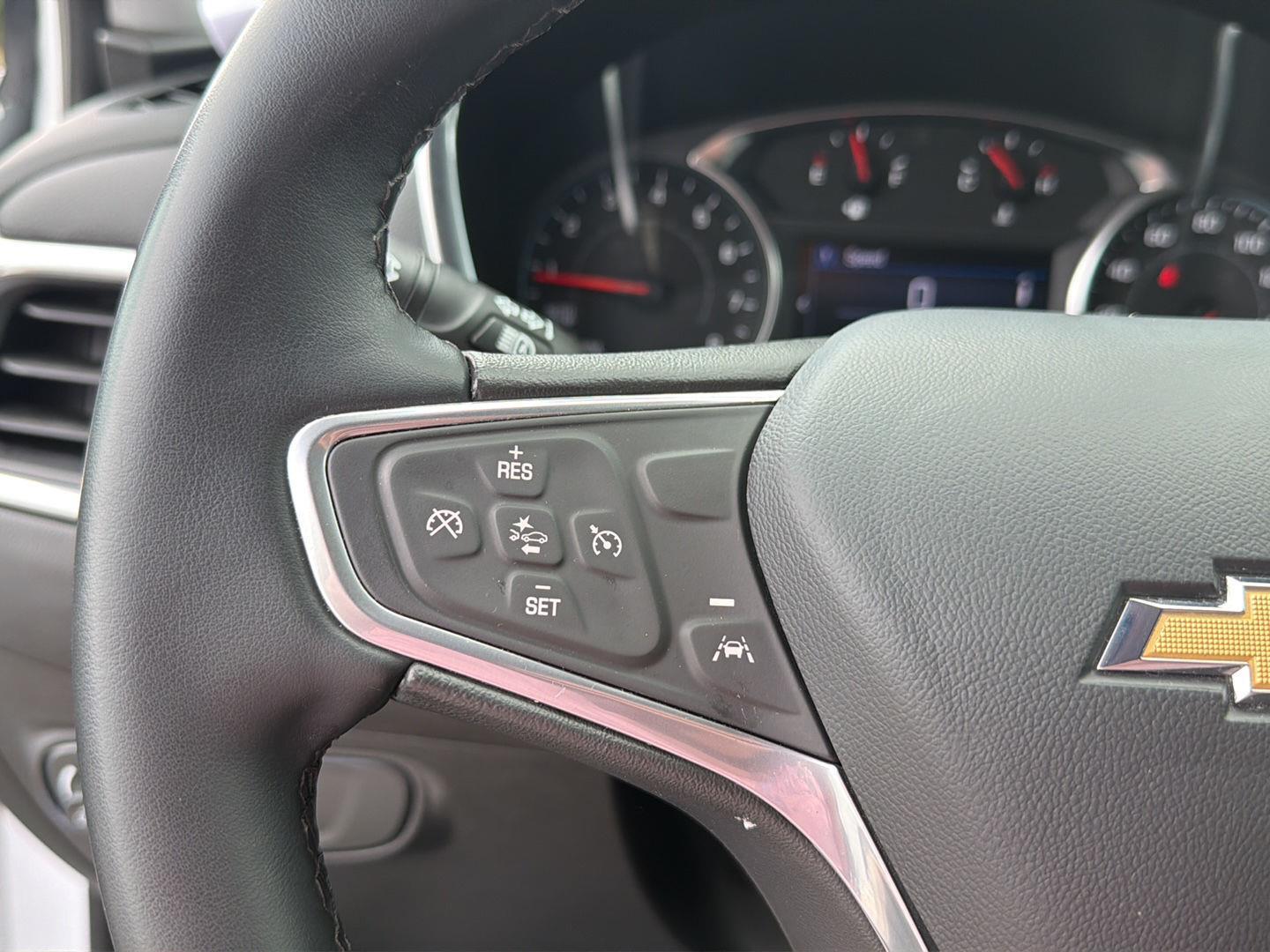 Used 2023 Chevrolet Equinox SUV
