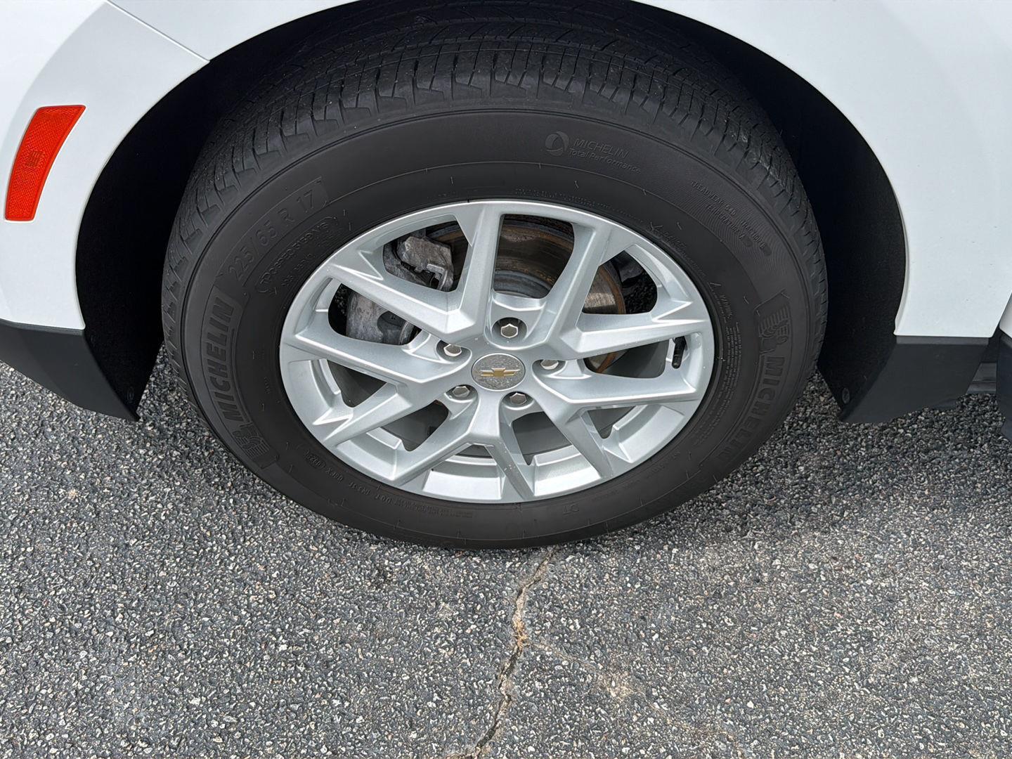 Used 2023 Chevrolet Equinox SUV