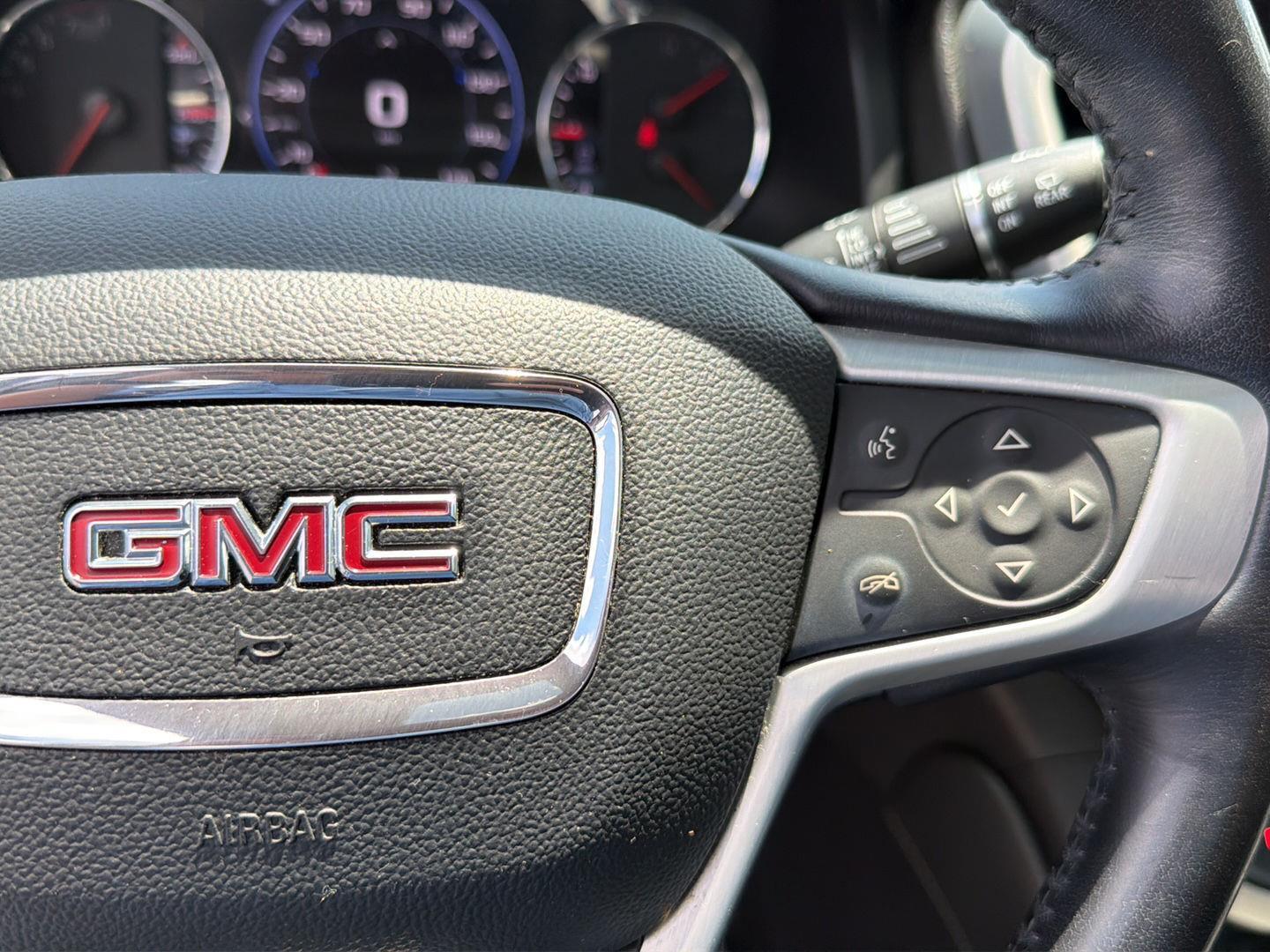Used 2021 GMC Acadia Sedan
