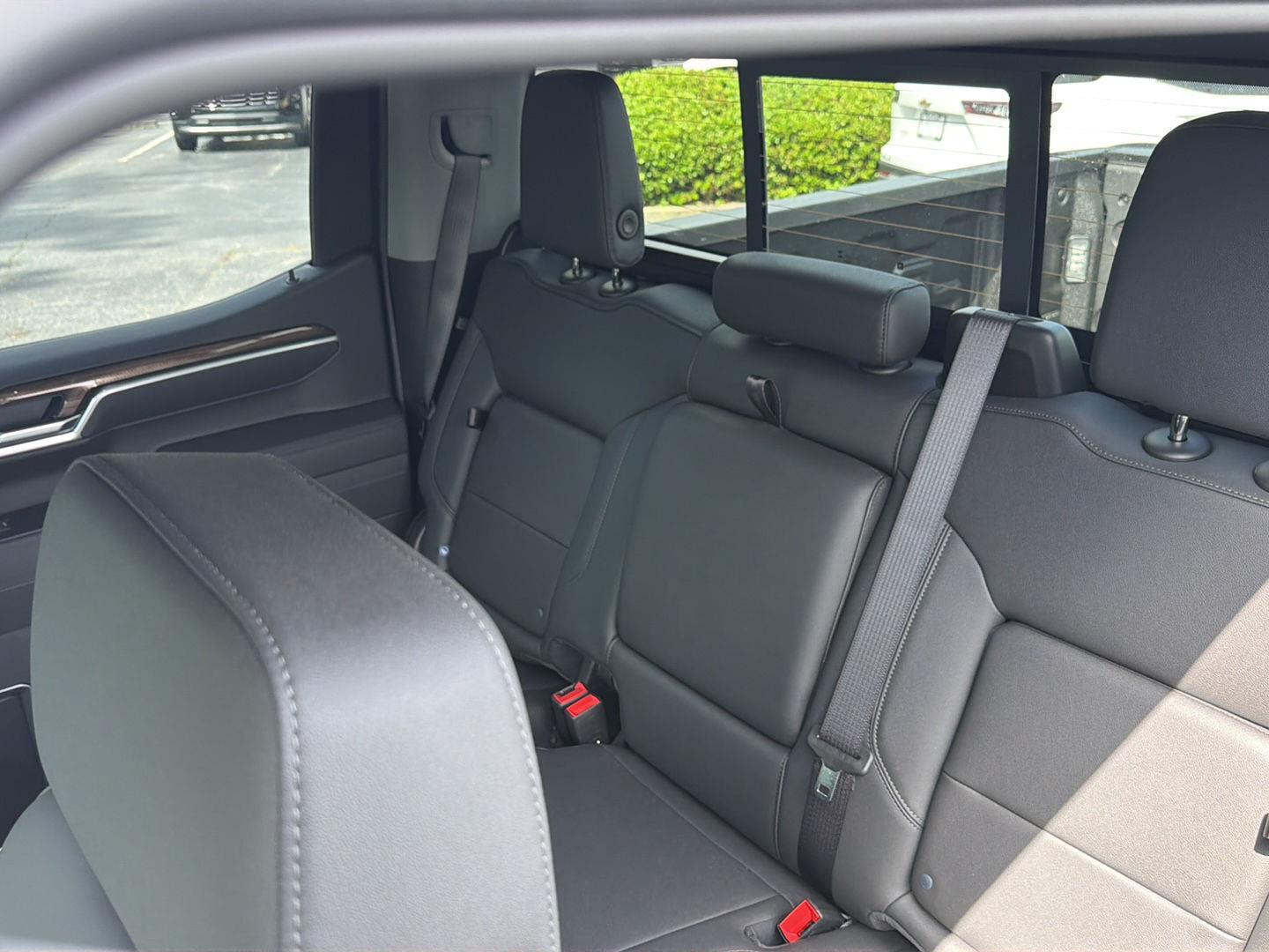 New 2026 Sterling Gray Metallic Chevrolet LT image 33