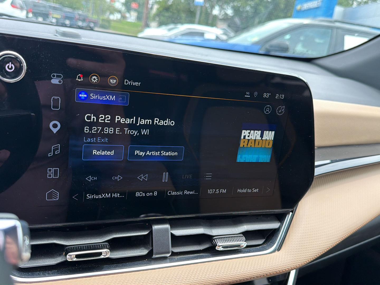 Used 2025 Chevrolet Equinox SUV