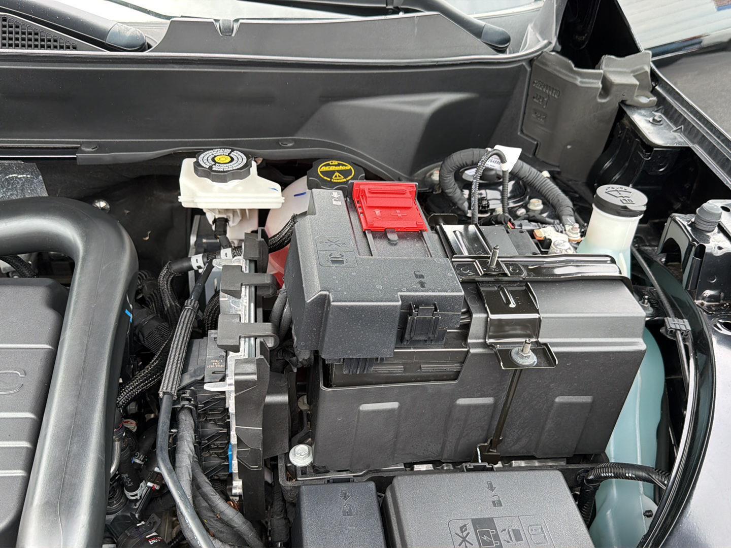 Used 2025 Chevrolet Equinox SUV