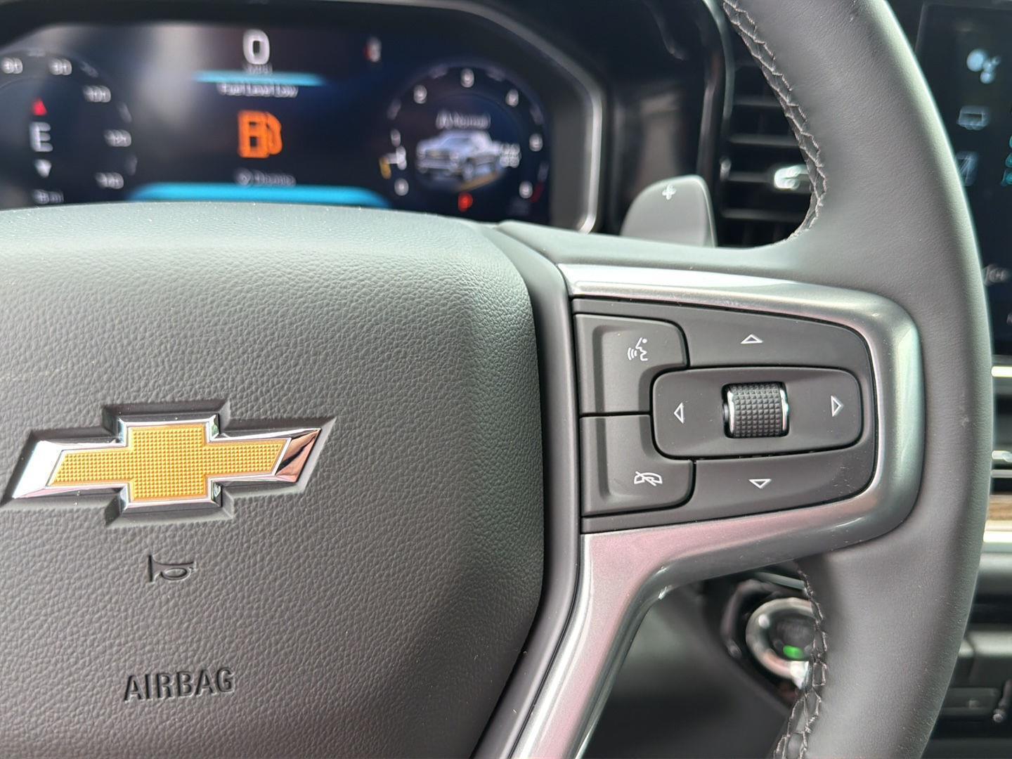 New 2026 Summit White Chevrolet LT image 22