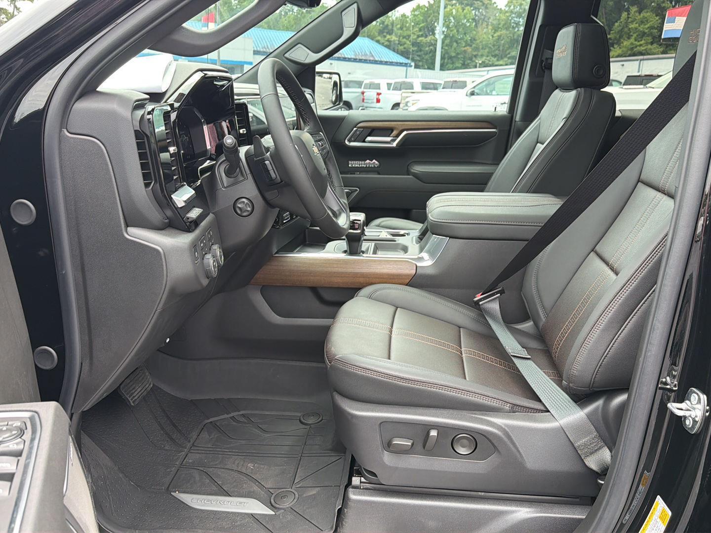 New 2026 Black Chevrolet High Country image 10