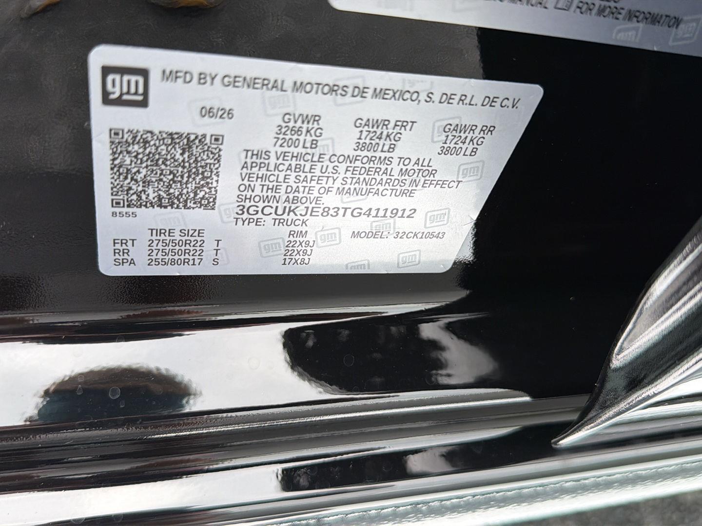 New 2026 Black Chevrolet High Country image 37