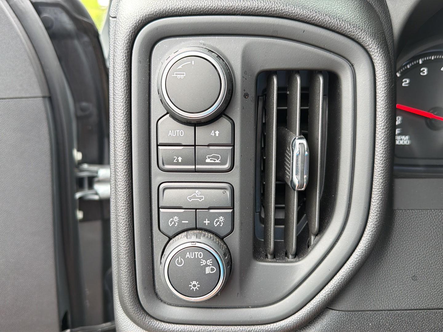Used 2025 Chevrolet Silverado 1500 Truck