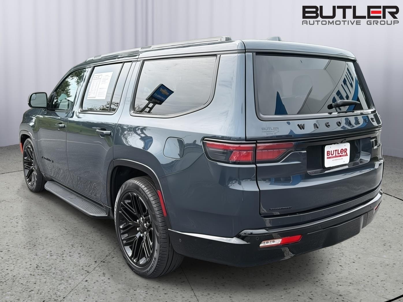 Used 2023 Jeep Wagoneer SUV