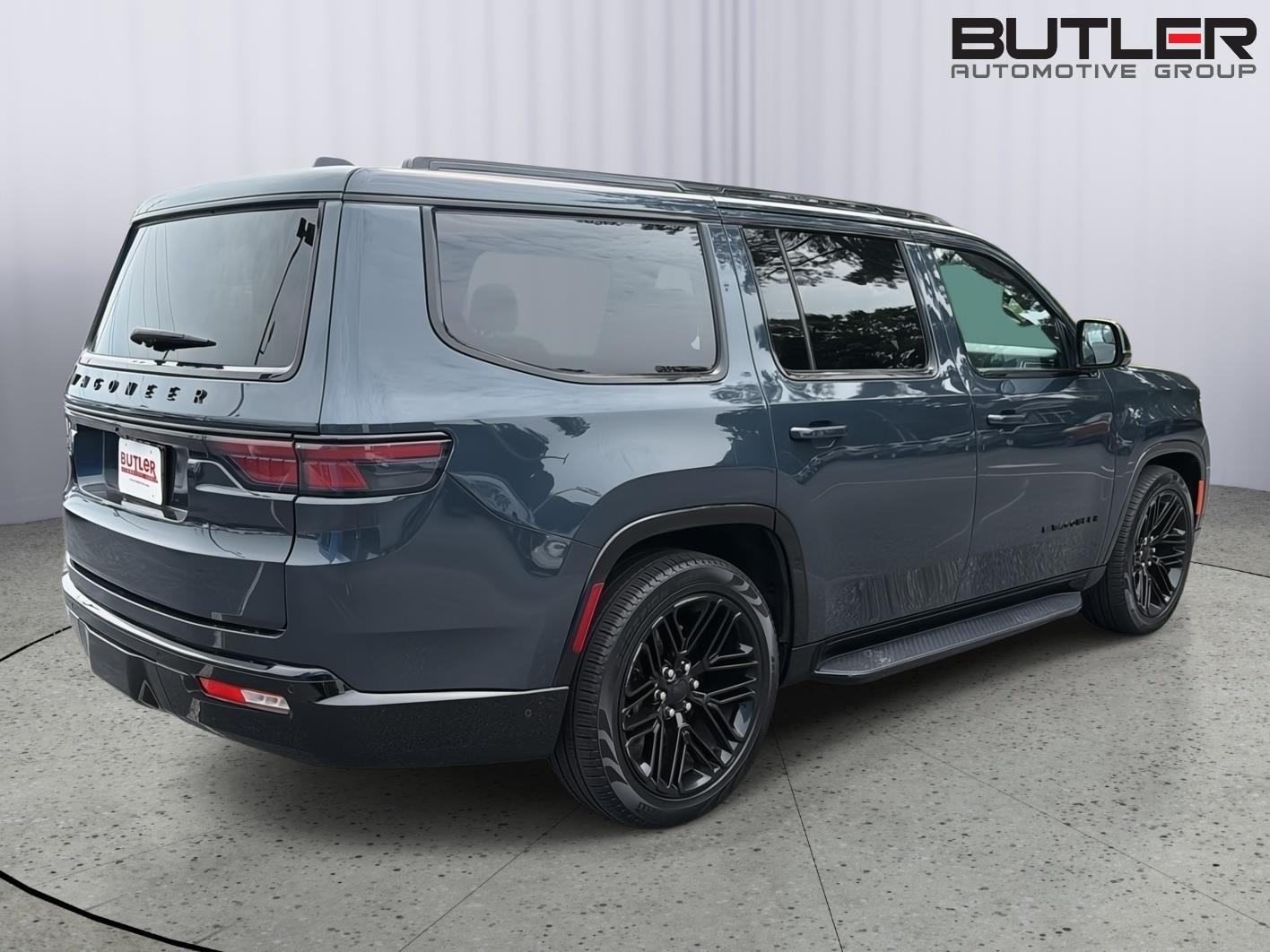 Used 2023 Jeep Wagoneer SUV
