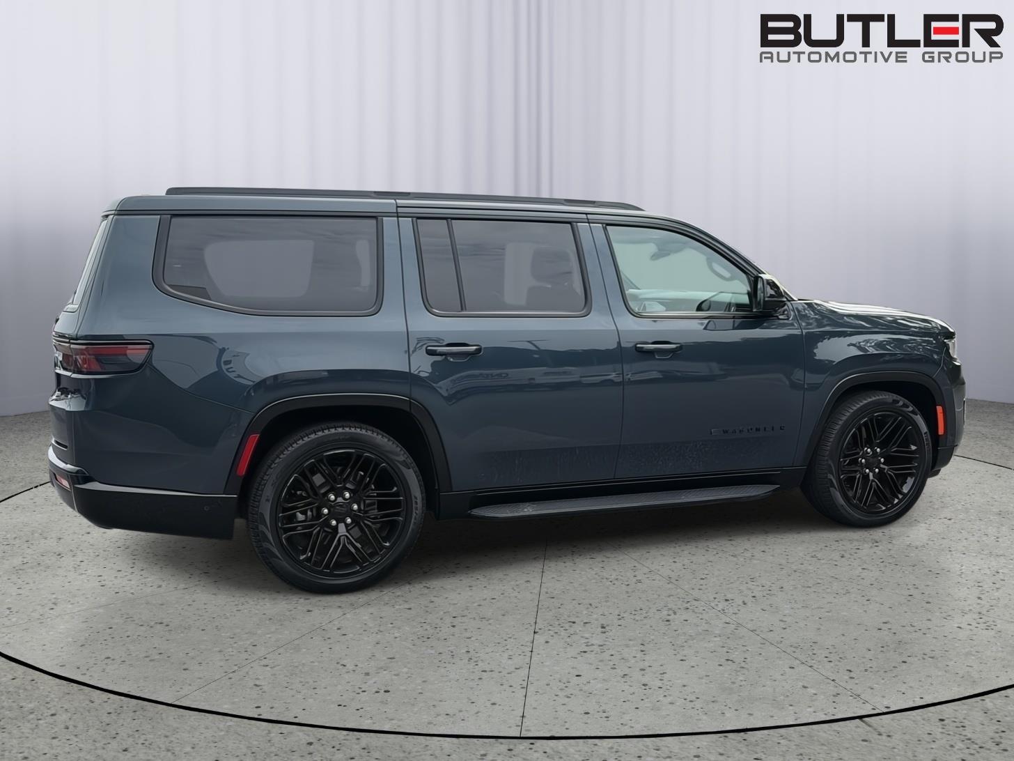 Used 2023 Jeep Wagoneer SUV