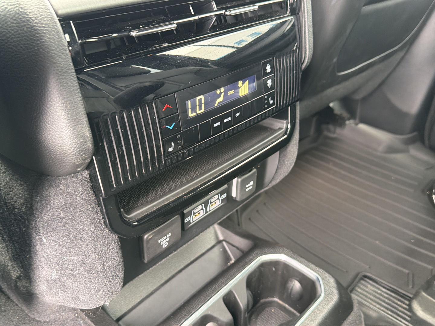 Used 2023 Jeep Wagoneer SUV