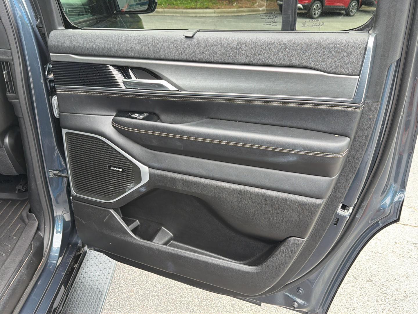 Used 2023 Jeep Wagoneer SUV