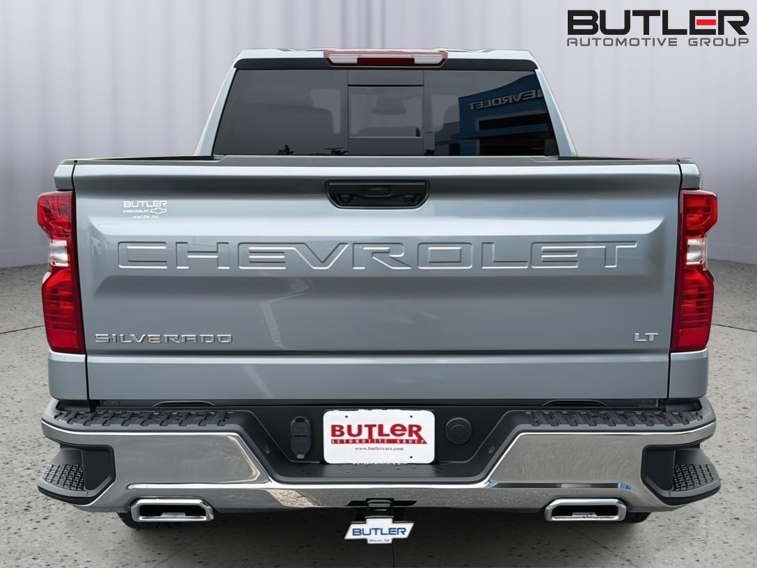 New 2026 Sterling Gray Metallic Chevrolet LT image 5