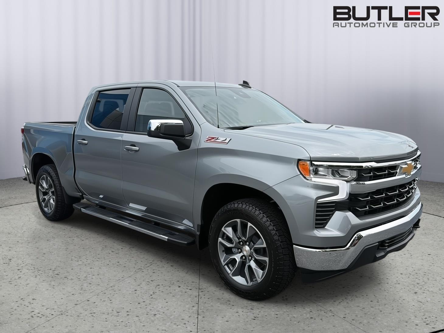New 2026 Sterling Gray Metallic Chevrolet LT image 8