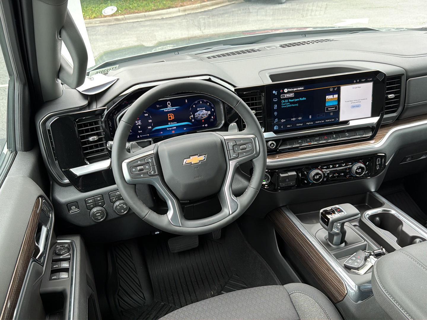 New 2026 Sterling Gray Metallic Chevrolet LT image 18