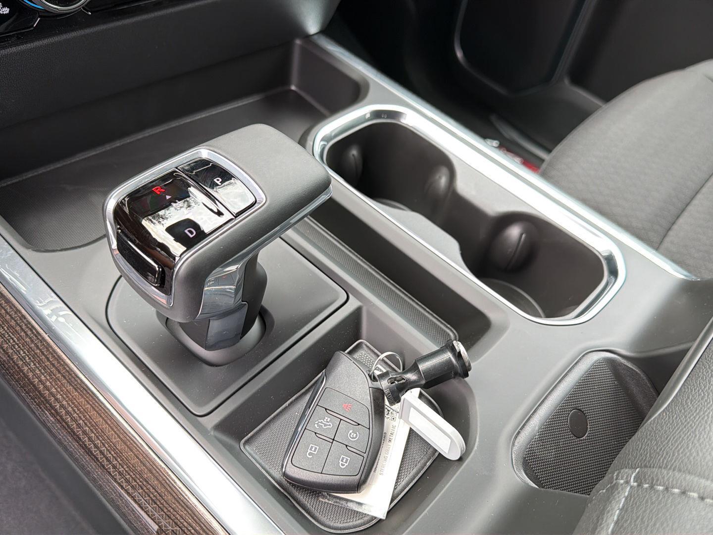 New 2026 Sterling Gray Metallic Chevrolet LT image 28