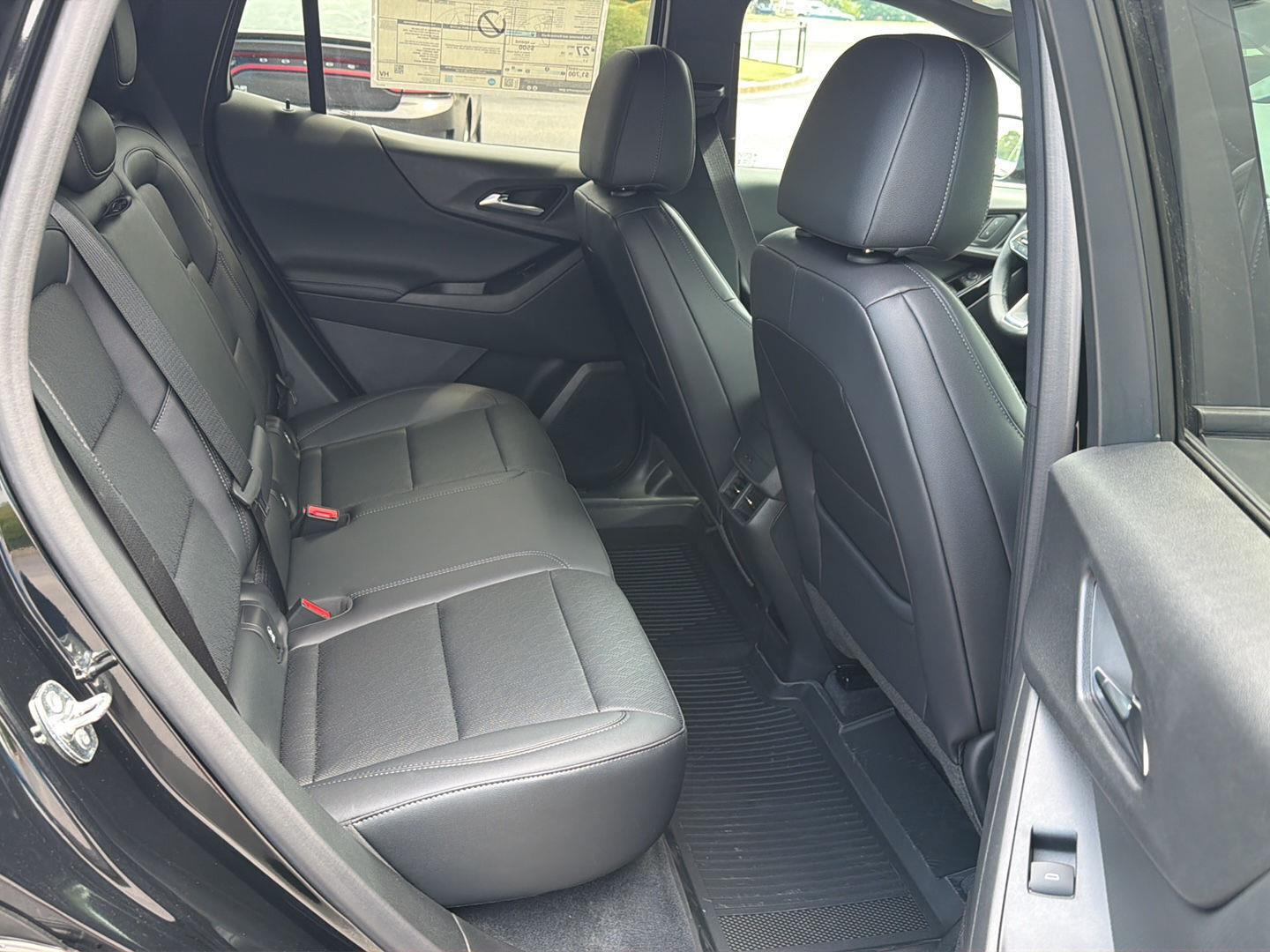 New 2027 Mosaic Black Metallic Chevrolet FWD LT image 12