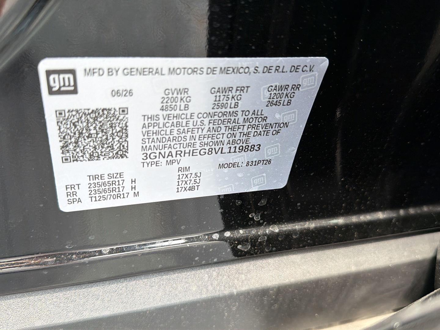 New 2027 Mosaic Black Metallic Chevrolet FWD LT image 36