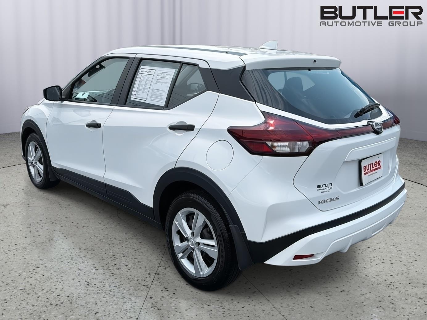 Used 2024 Nissan Kicks SUV
