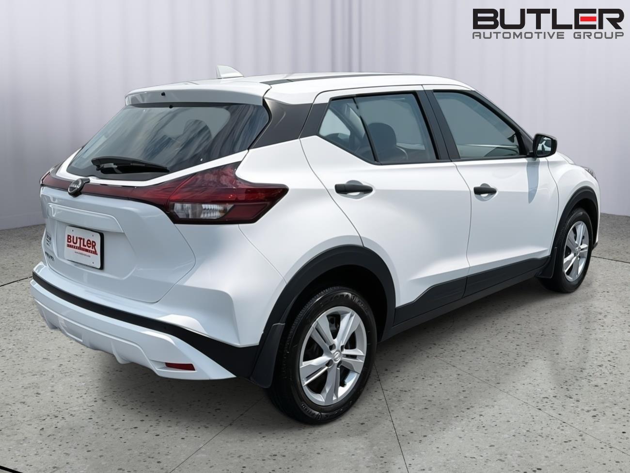 Used 2024 Nissan Kicks SUV