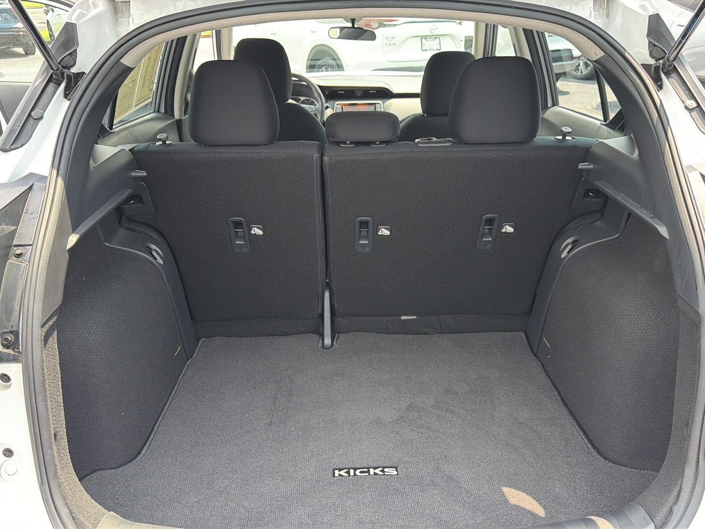 Used 2024 Nissan Kicks SUV