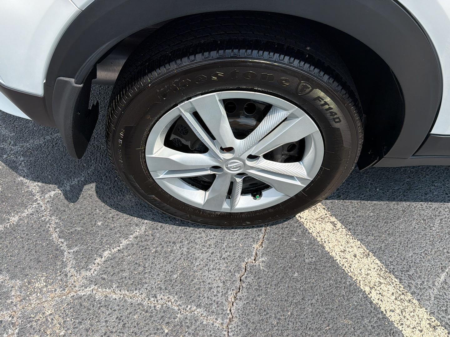 Used 2024 Nissan Kicks SUV