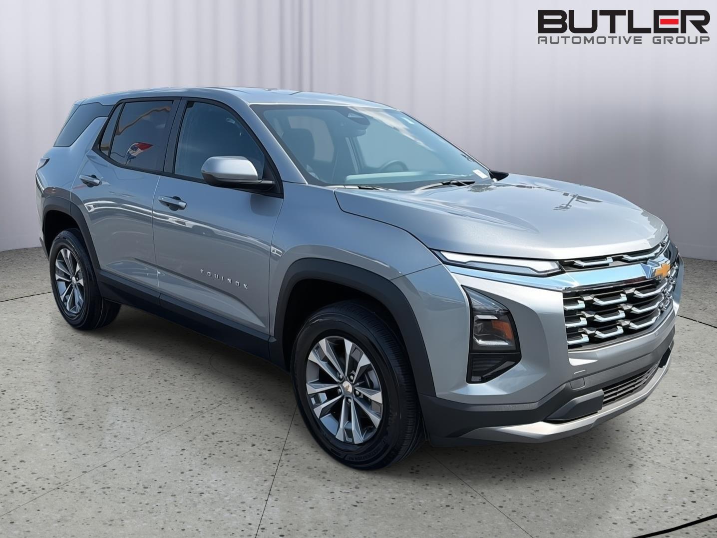 New 2027 Sterling Gray Metallic Chevrolet FWD LT image 8