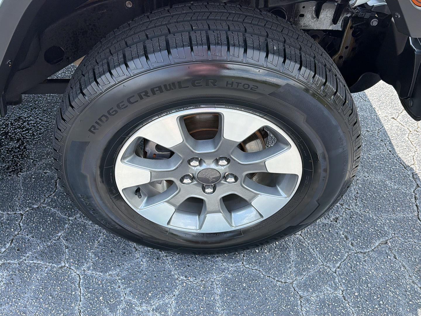 Used 2021 Jeep Wrangler SUV