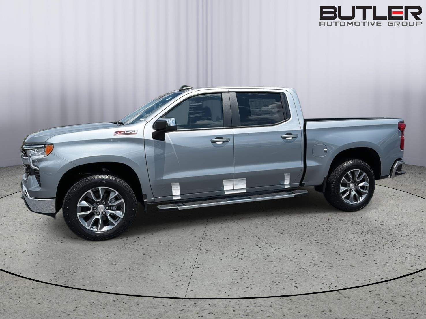 New 2026 Sterling Gray Metallic Chevrolet LT image 3