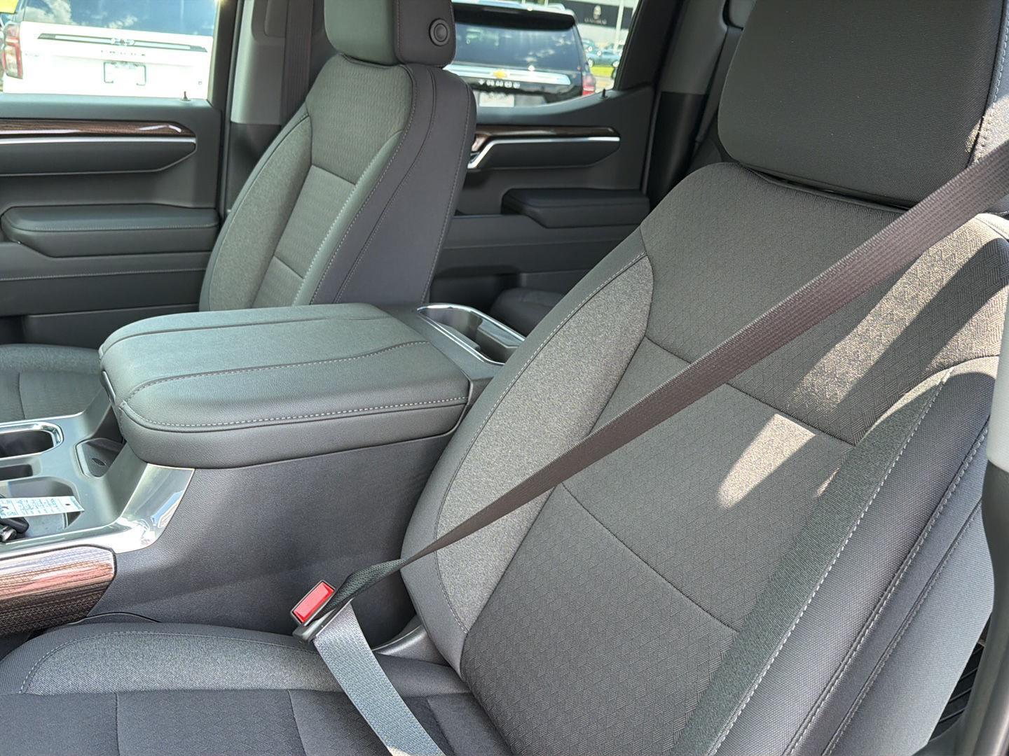 New 2026 Sterling Gray Metallic Chevrolet LT image 30