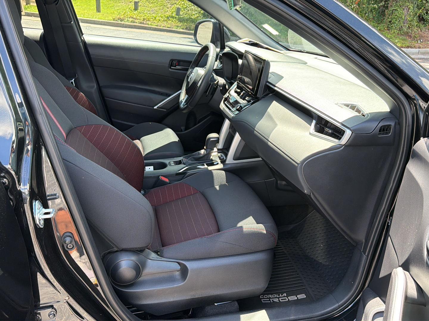 Used 2025 Toyota Corolla Cross SUV