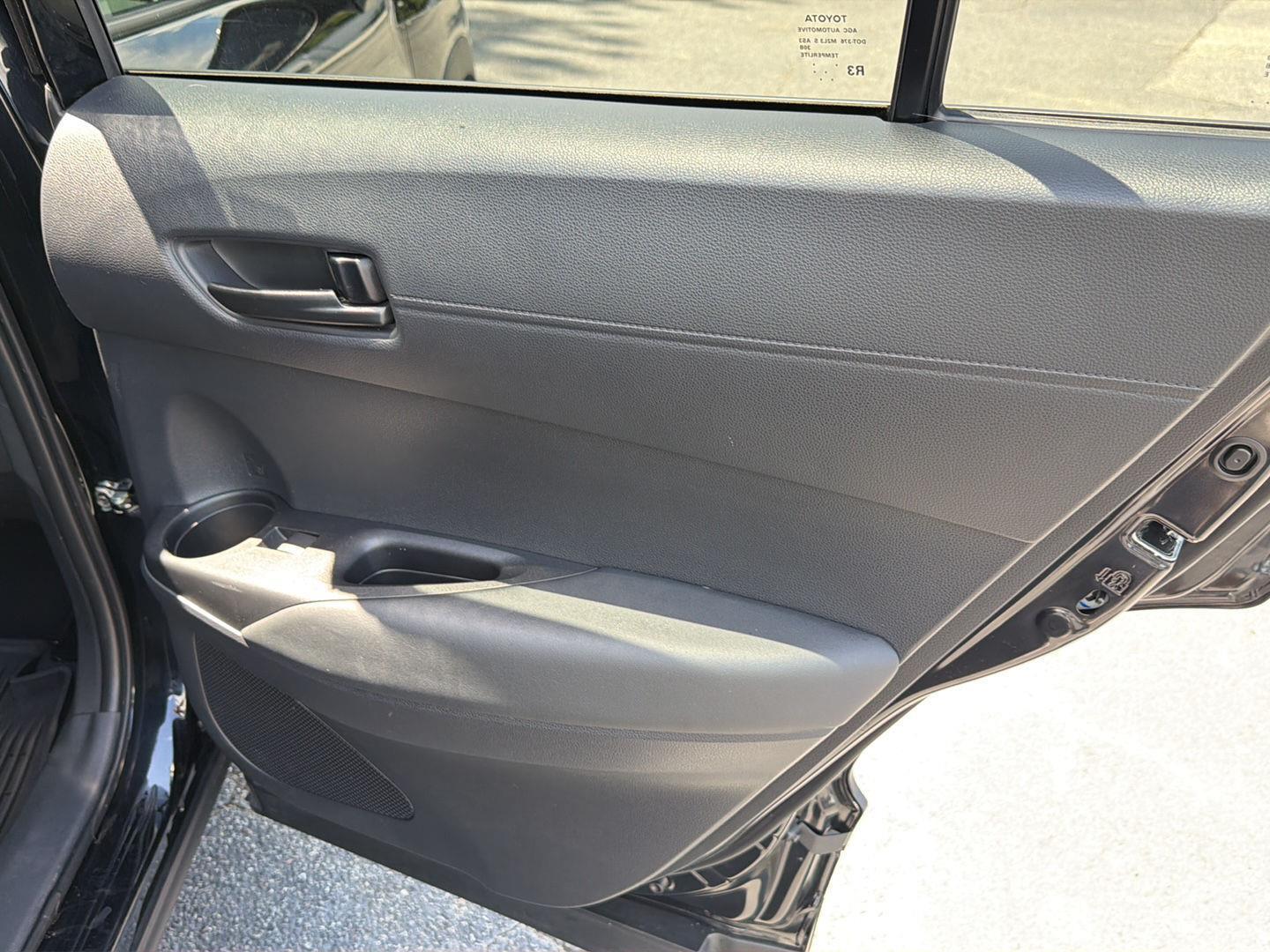 Used 2025 Toyota Corolla Cross SUV