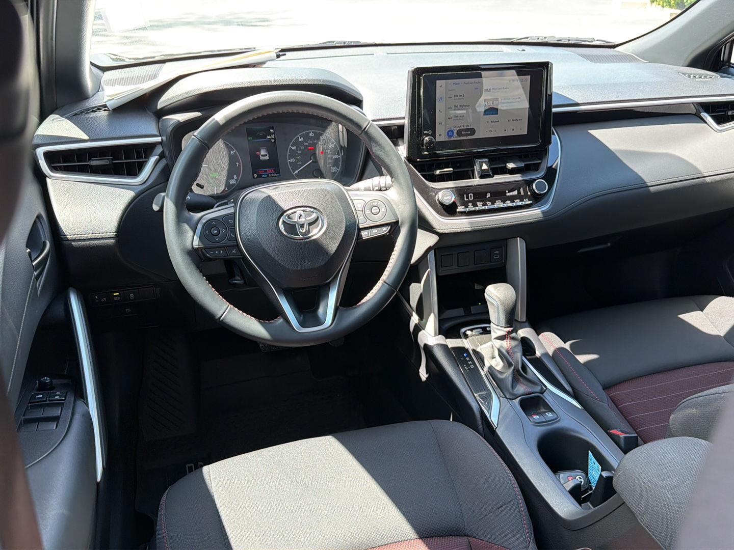 Used 2025 Toyota Corolla Cross SUV