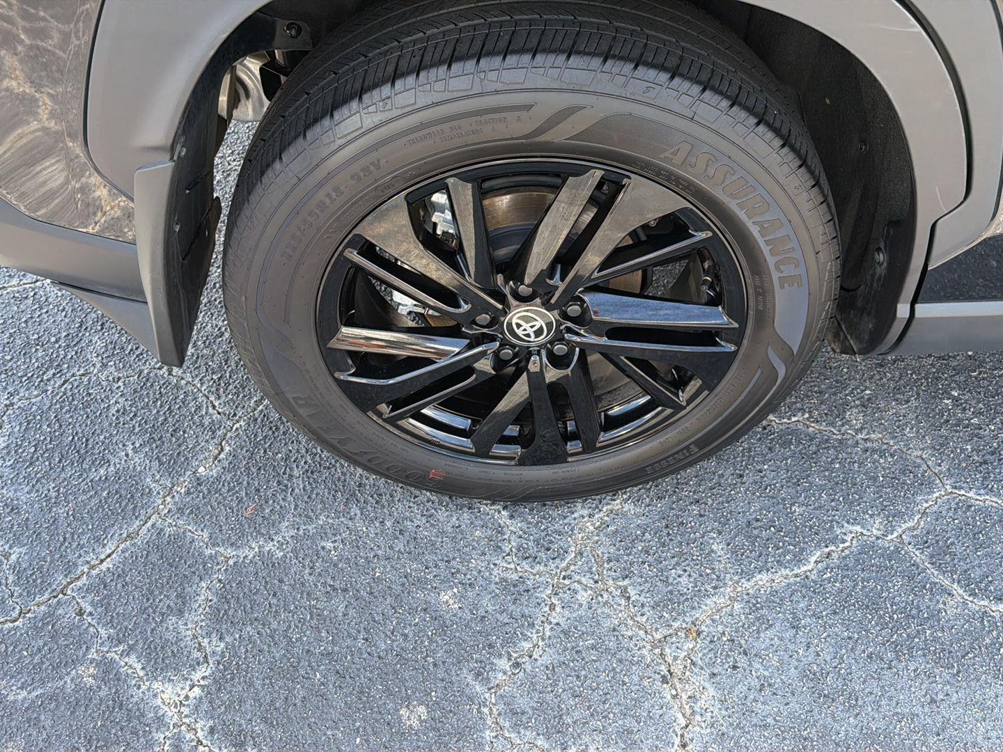 Used 2025 Toyota Corolla Cross SUV