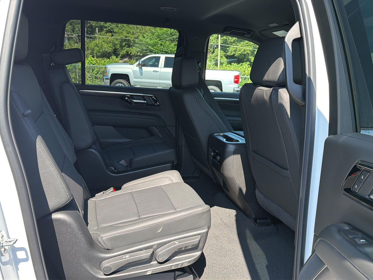 New 2026 Summit White Chevrolet LT image 14
