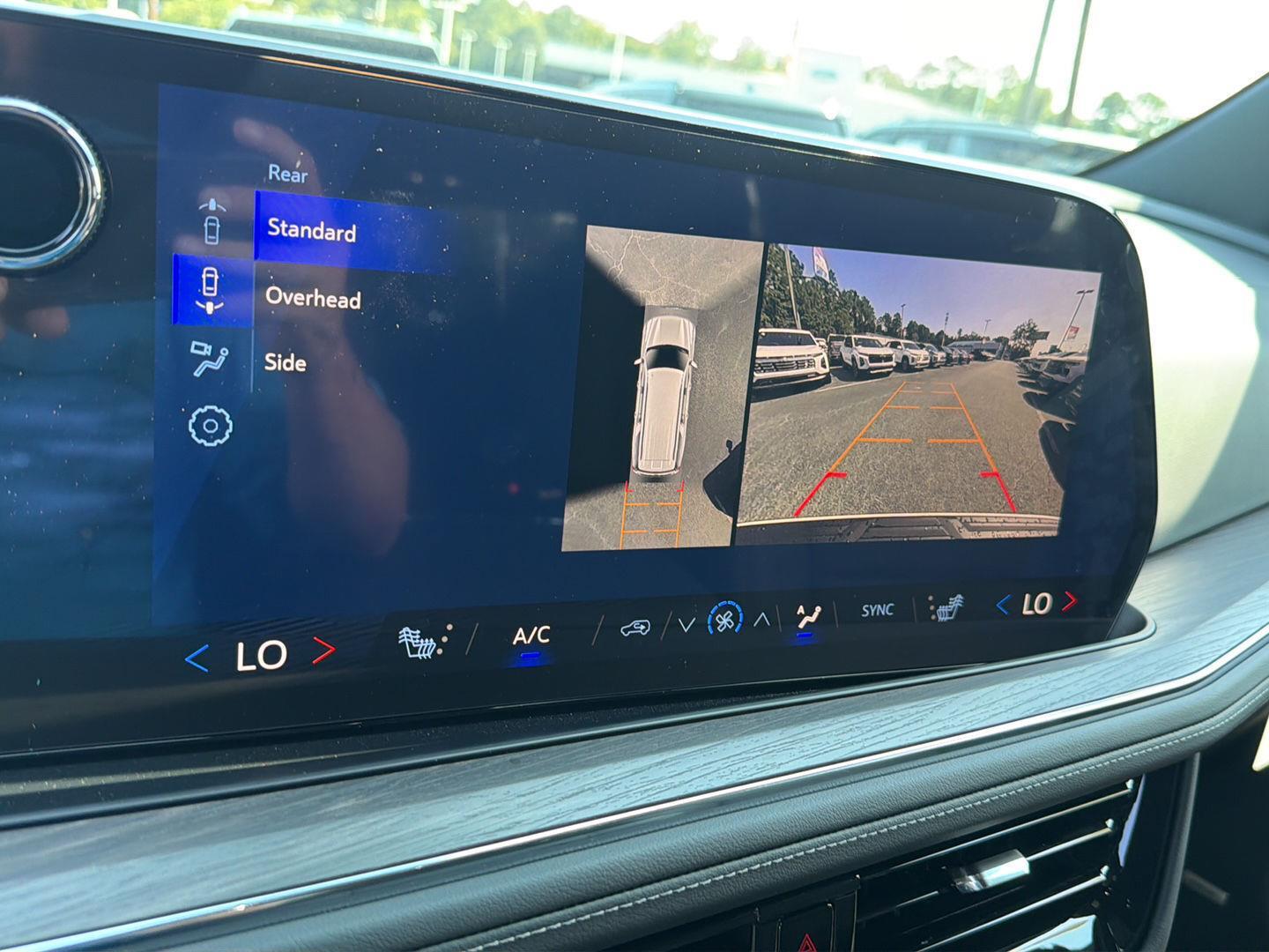 New 2026 Summit White Chevrolet LT image 29